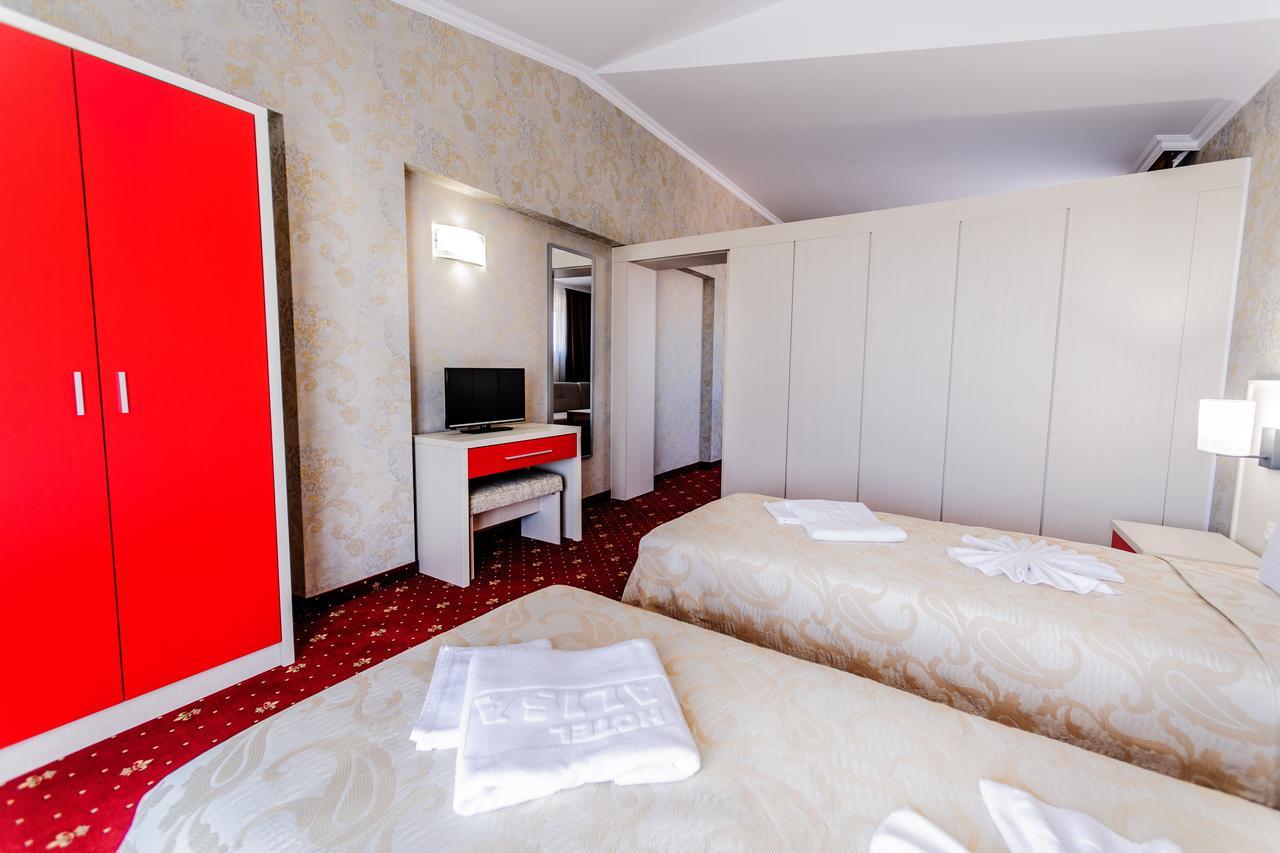 Hotel Alisa Pavel Banya Esterno foto