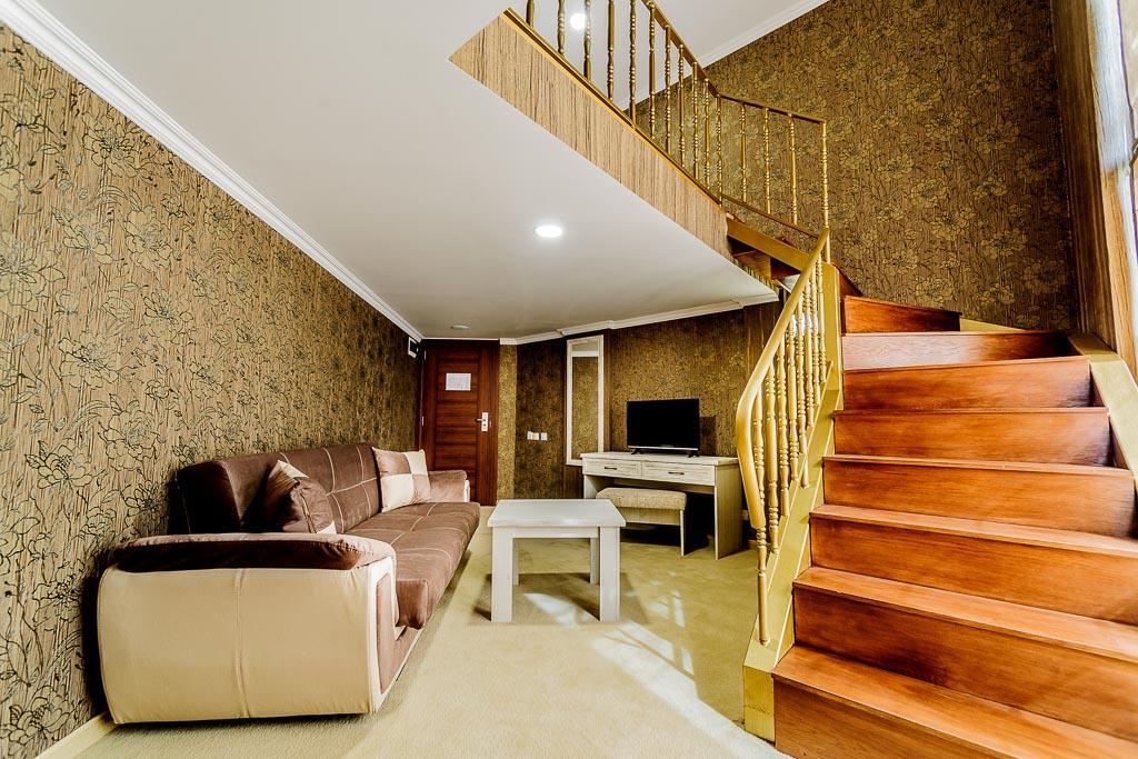 Hotel Alisa Pavel Banya Esterno foto